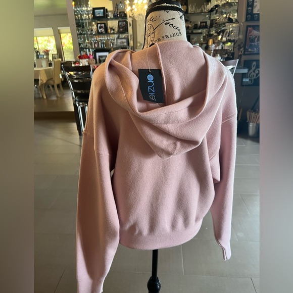 🆕 ONZIE Baby Pink M/L Crop Hoodie - Picture 6 of 17